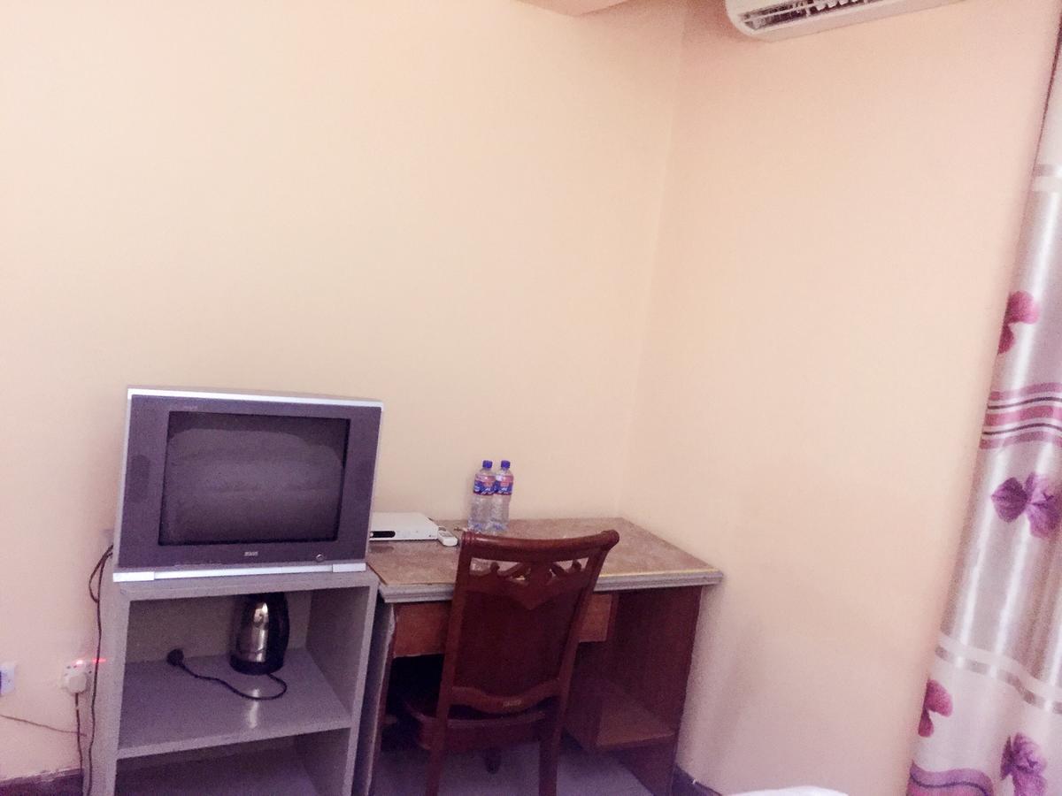 New Yuetan Hotel Dar-es-Salaam Eksteriør bilde